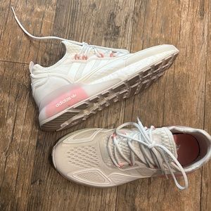 Adidas boosts. Like new. White with pink accents.